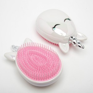 Щітки, гребені для волосся (11.5 х 7 х 3.8 см.) 6-5757