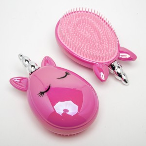 Щітки, гребені для волосся (11.5 х 7 х 3.8 см.) 6-5756