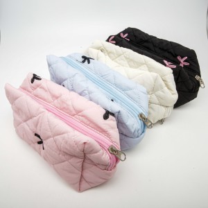 Косметичка 4 шт. (16 х 9.5 х 9 см.) 6-5582 Косметичка 4 шт. (16 х 9.5 х 9 см.) 6-5582