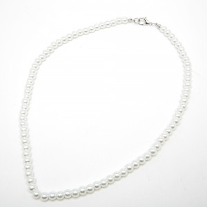 БУСИ "білий" 6 шт. (д. 48 х 0.7 см.) 6-5988 БУСИ "білий" 6 шт. (д. 48 х 0.7 см.) 6-5988