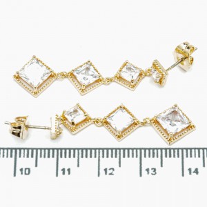 Сережки XUPING Gold (д. 4.2 см.) 515574 Сережки XUPING Gold (д. 4.2 см.) 515574