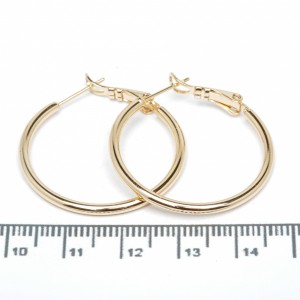 Сережки XUPING Gold "Ø 2.9 х 0.2 см." 515301 Сережки XUPING Gold "Ø 2.9 х 0.2 см." 515301