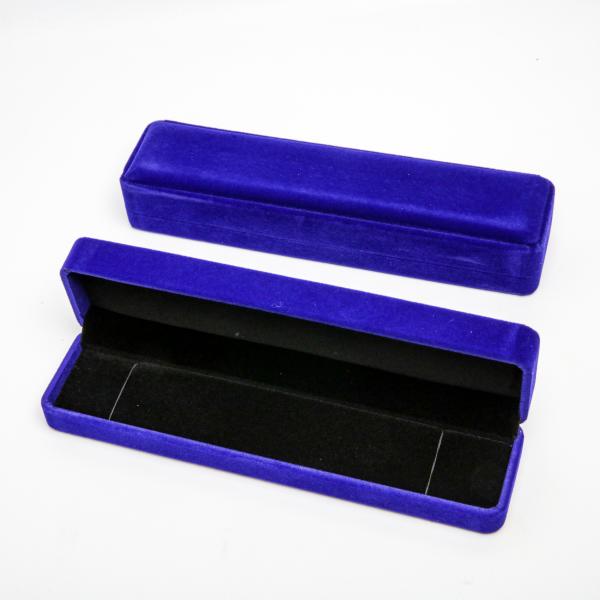 Коробки для біжутерії "бархатні" (22 х 5.2 х 3.7 см.) 6-5604