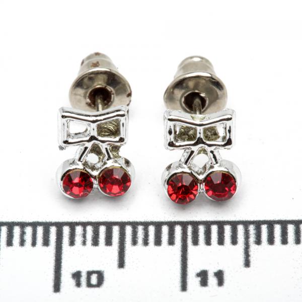 Сережки (0.6 x 0.5 см.) 6-8448